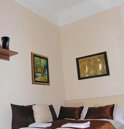 شقة City Center Cintia Apartman *